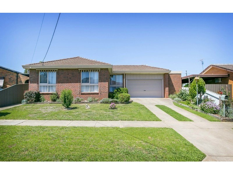 11 ELSA COURT, Wodonga VIC 3690