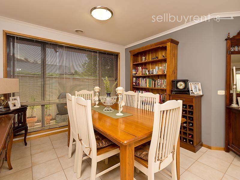 6 SHARP COURT, Wodonga VIC 3690