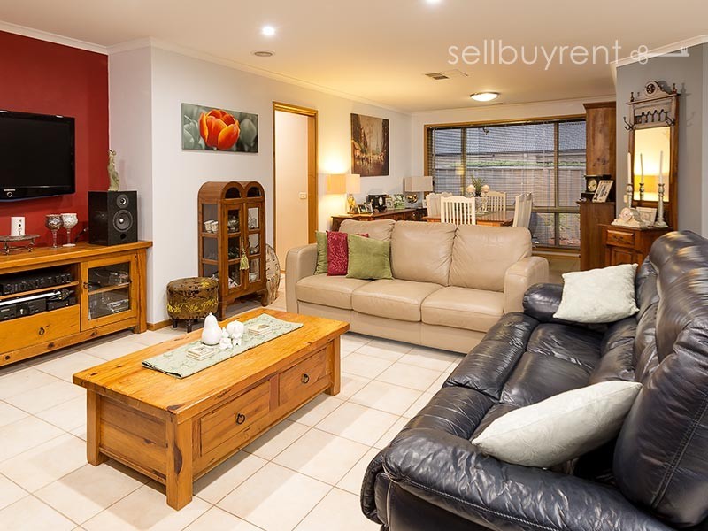 6 SHARP COURT, Wodonga VIC 3690