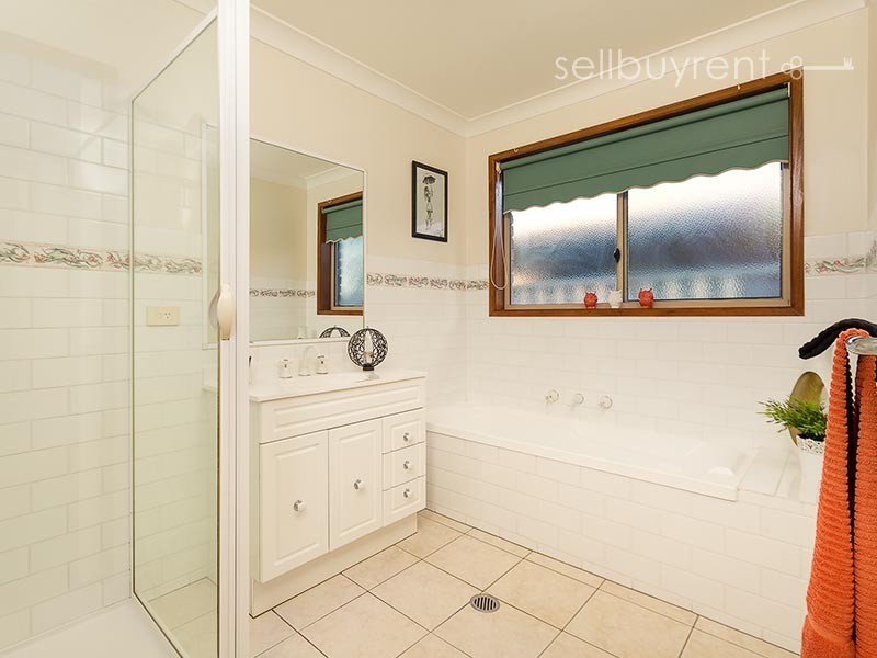 14 COVENTRY COURT, Wodonga VIC 3690