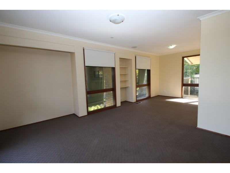 318 TRACEY STREET, Lavington NSW 2641