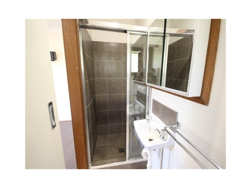 318 TRACEY STREET, Lavington NSW 2641
