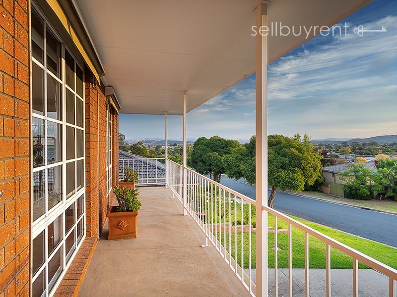 414 COLLEY STREET, Lavington NSW 2641