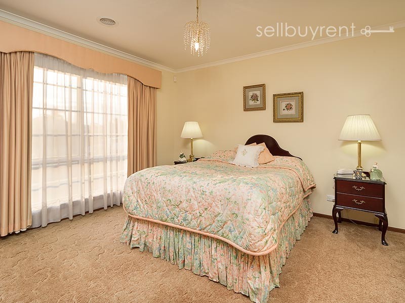 414 COLLEY STREET, Lavington NSW 2641