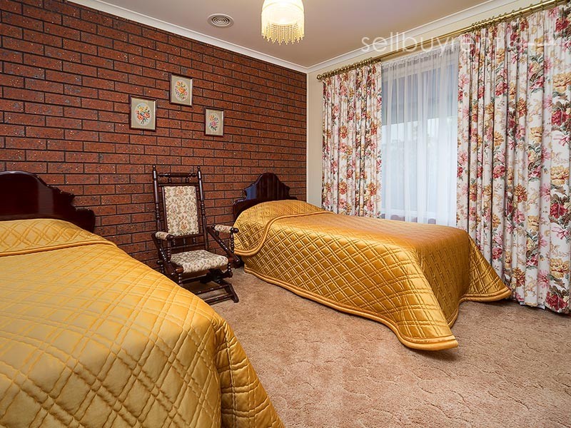 414 COLLEY STREET, Lavington NSW 2641