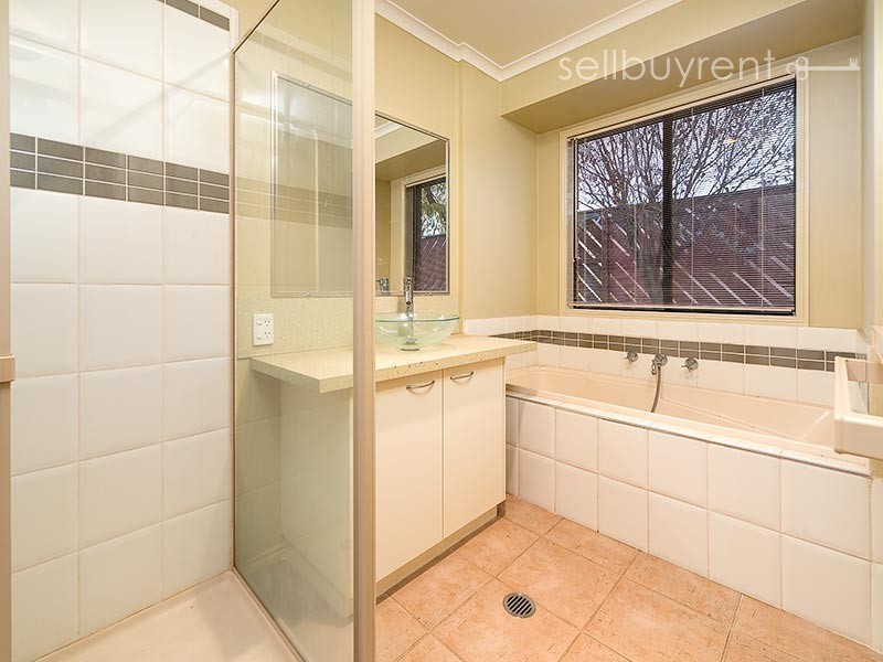 9 LORAGE STREET, Baranduda VIC 3691