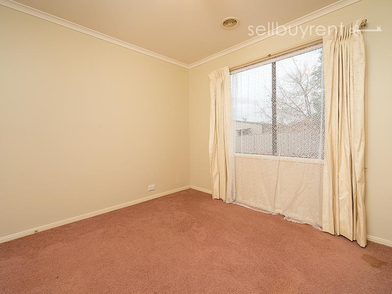 9 LORAGE STREET, Baranduda VIC 3691