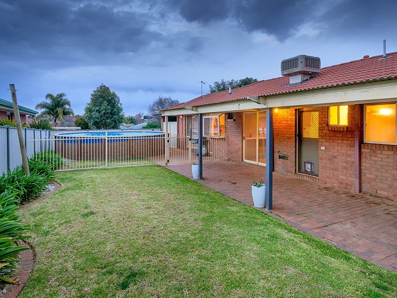 1 AZURE DRIVE, Wodonga VIC 3690