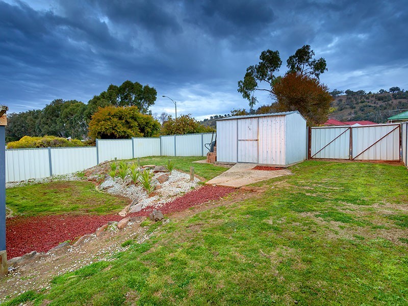 1 AZURE DRIVE, Wodonga VIC 3690