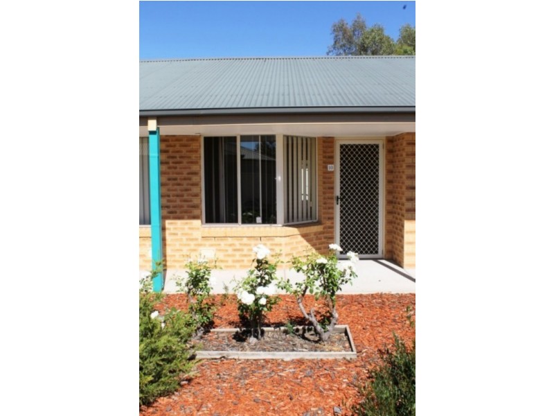 16/2 HANLON COURT, Wodonga VIC 3690