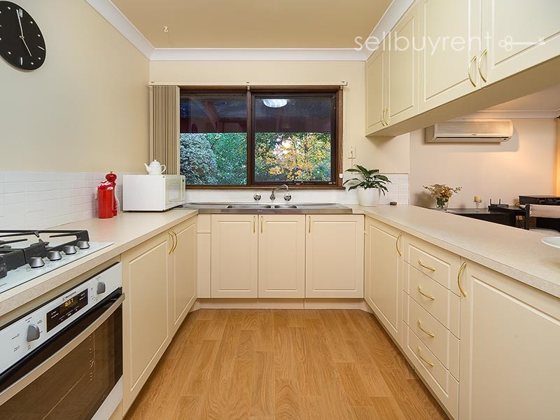 2 OPAL COURT, Wodonga VIC 3690