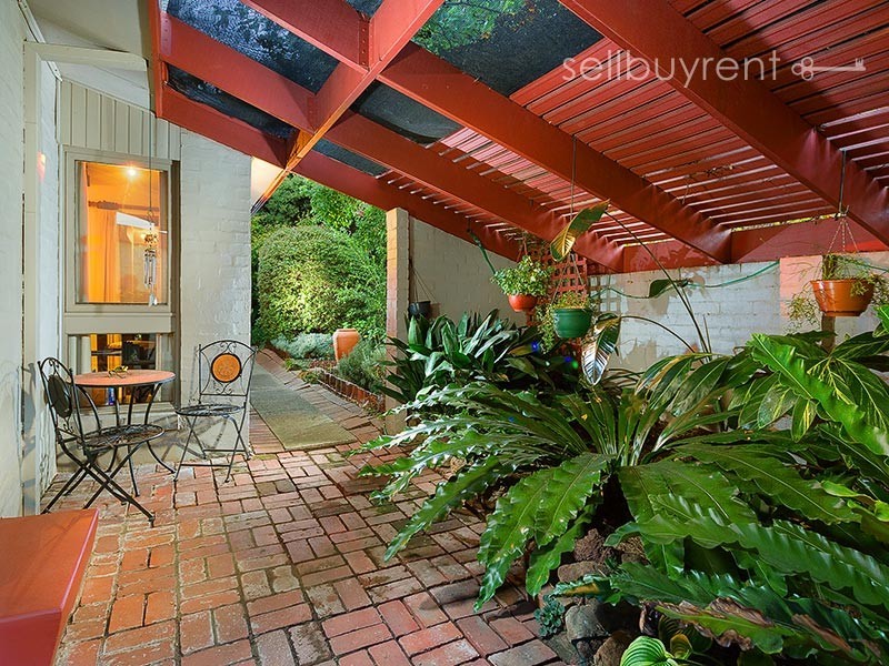 2 OPAL COURT, Wodonga VIC 3690