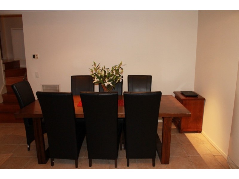 16 DUNLUCE PLACE, Wodonga VIC 3690