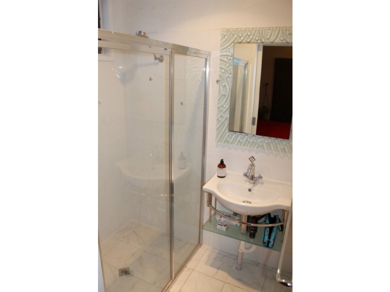 16 DUNLUCE PLACE, Wodonga VIC 3690