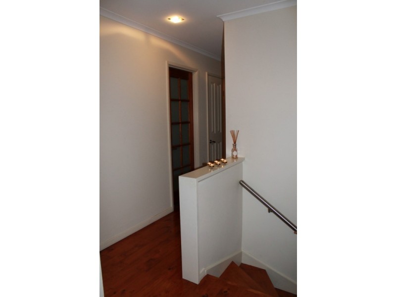 16 DUNLUCE PLACE, Wodonga VIC 3690