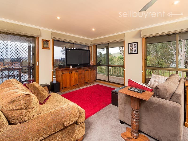 3 VISTA COURT, Bellbridge VIC 3691