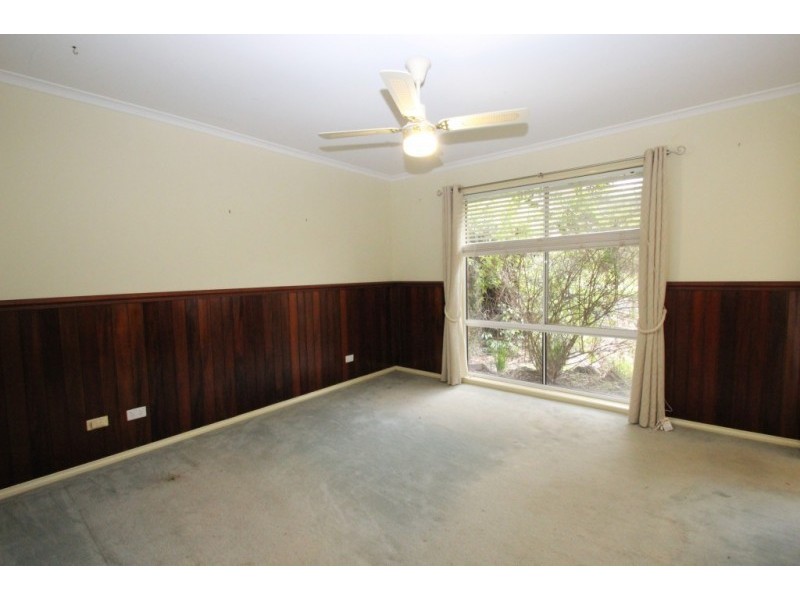 8 Stenzel Crescent, Baranduda VIC 3691