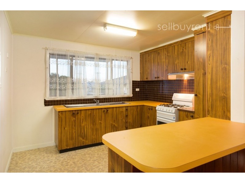 4 ATHOL STREET, Wodonga VIC 3690