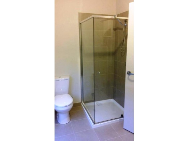 15 MIDDLETON CRESCENT, Wodonga VIC 3690