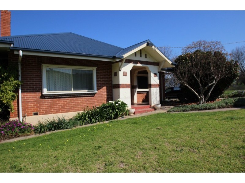 393 KIEWA BONEGILLA ROAD, Wodonga VIC 3690