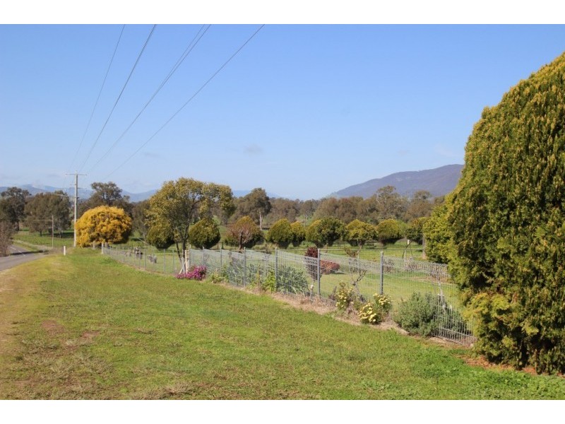 393 KIEWA BONEGILLA ROAD, Wodonga VIC 3690