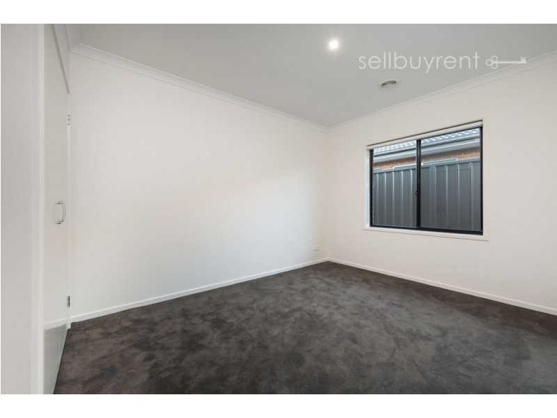 26 BARNETT AVENUE, Thurgoona NSW 2640