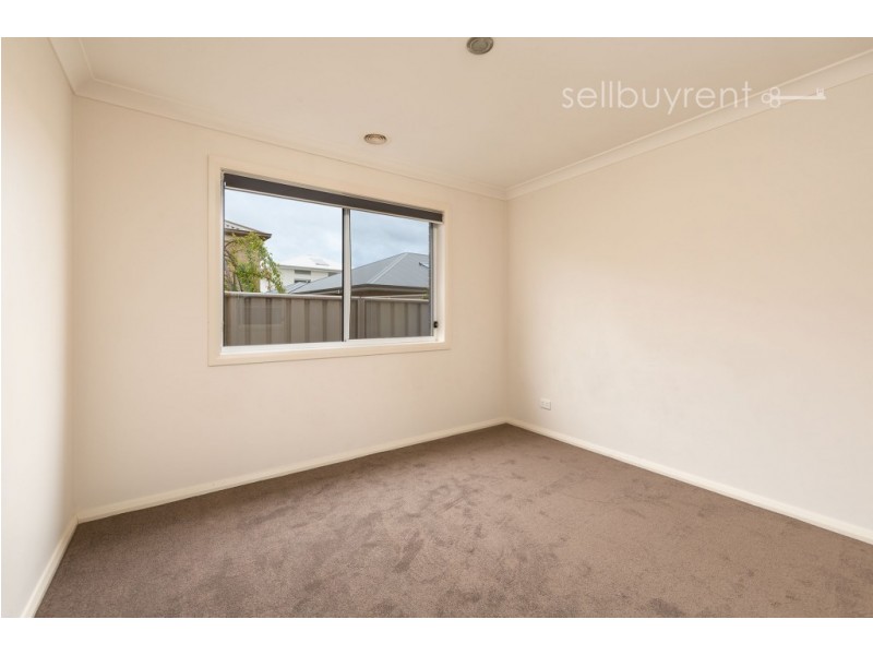 7 GRANGE CLOSE, Wodonga VIC 3690