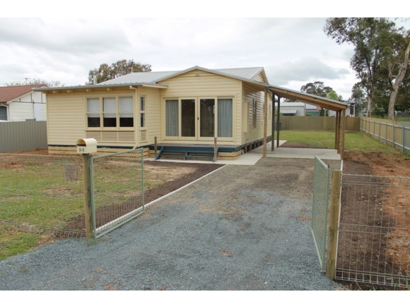 94 JUDE STREET, Howlong NSW 2643