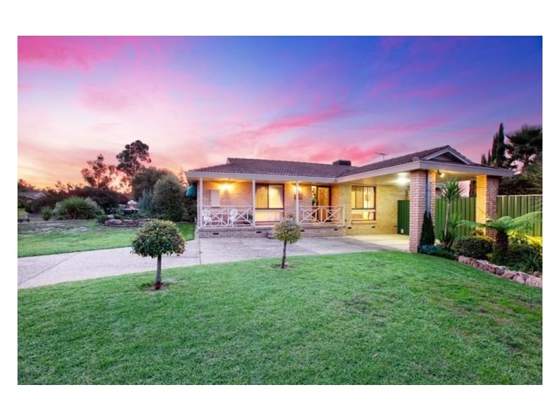 16 ZEINERT STREET, Wodonga VIC 3690