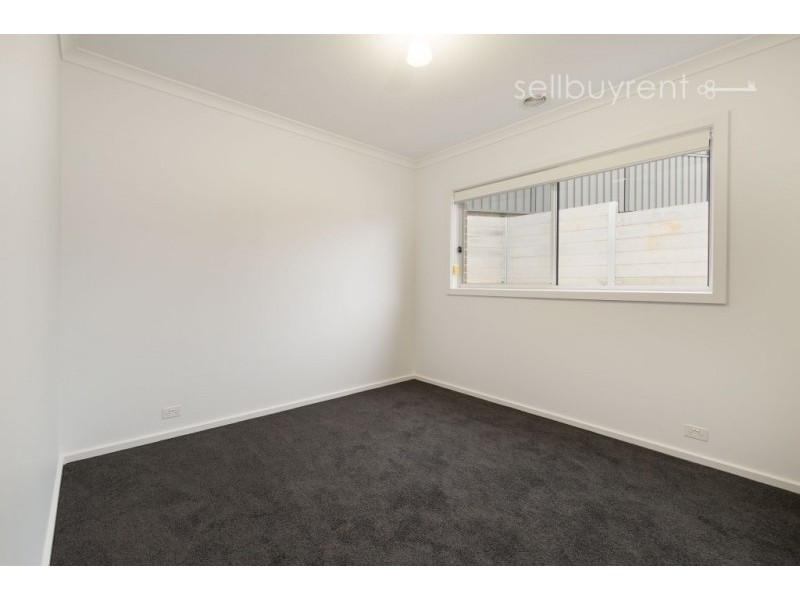 10 MCCARTHY STREET, Wodonga VIC 3690