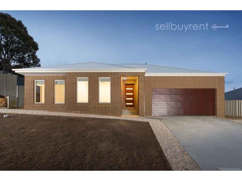 10 MCCARTHY STREET, Wodonga VIC 3690