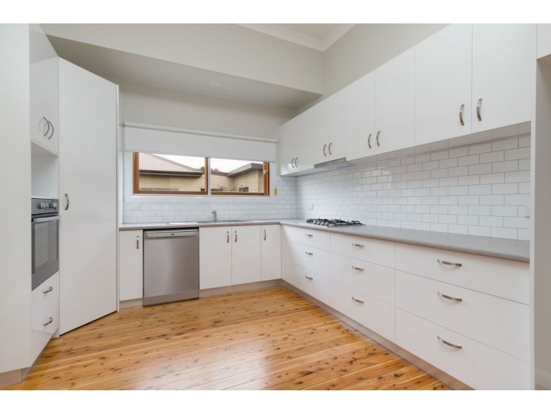 16 CHENERY STREET, Wodonga VIC 3690