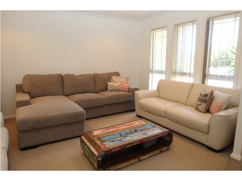8 MYOTIS STREET, Thurgoona NSW 2640