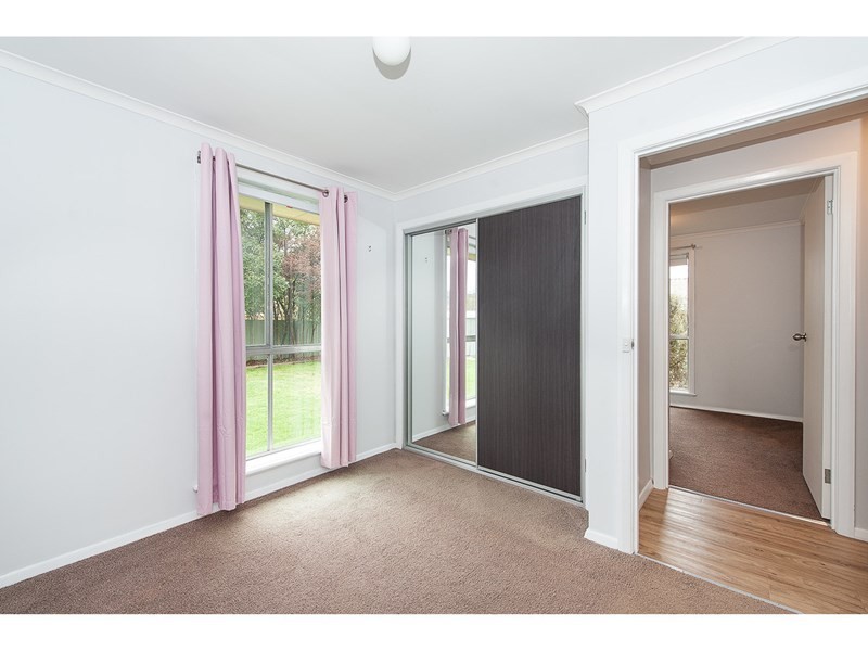 564 Woodbury Court, Lavington NSW 2641