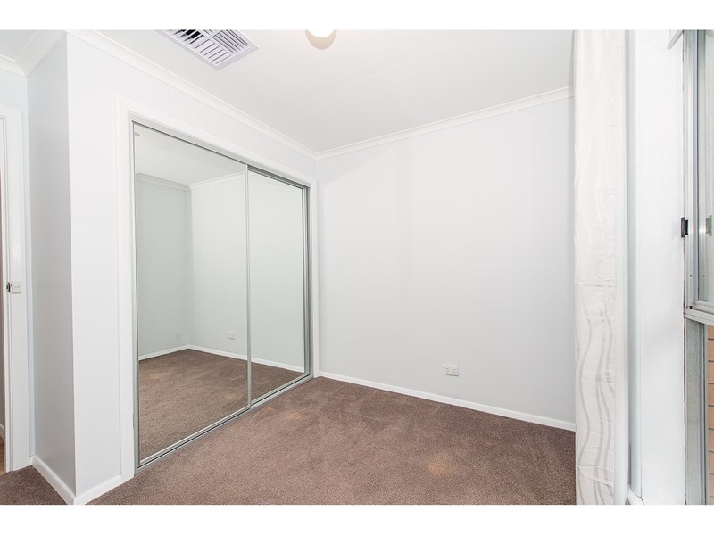 564 Woodbury Court, Lavington NSW 2641