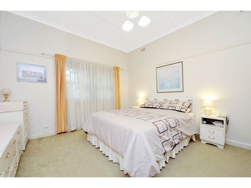 225 Highfield Rd, Camberwell VIC 3124