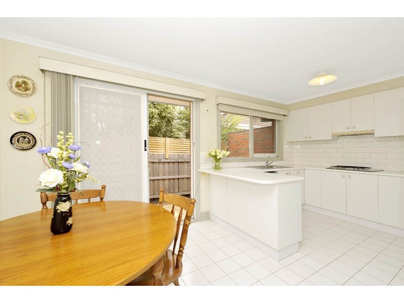 2/22 Queens Parade, Glen Iris VIC 3146