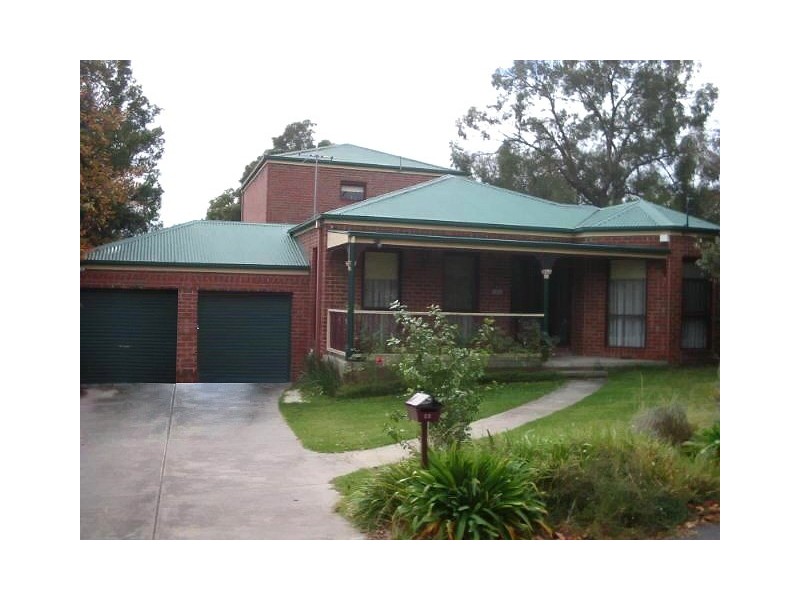 25 Middle Road, Camberwell VIC 3124
