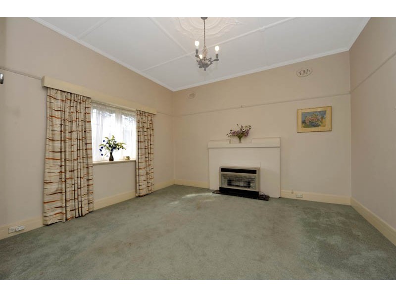 12 Farnham Street, Caulfield VIC 3162