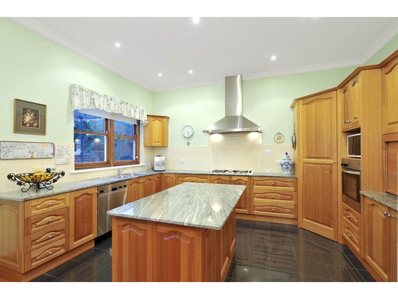 60 Fordham Avenue, Camberwell VIC 3124