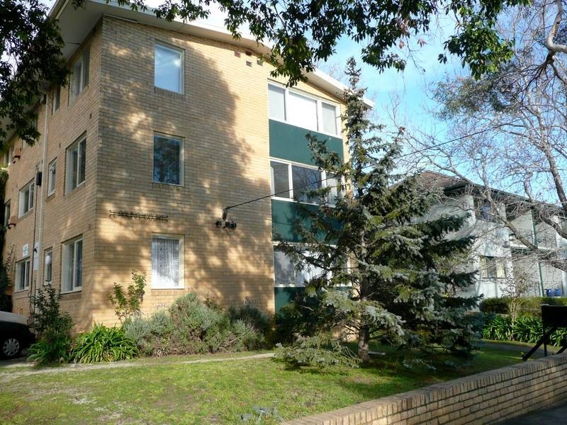 8/14 Nash Street, Glen Iris VIC 3146