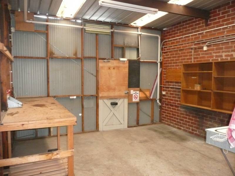 2 Duffy Street, Burwood VIC 3125