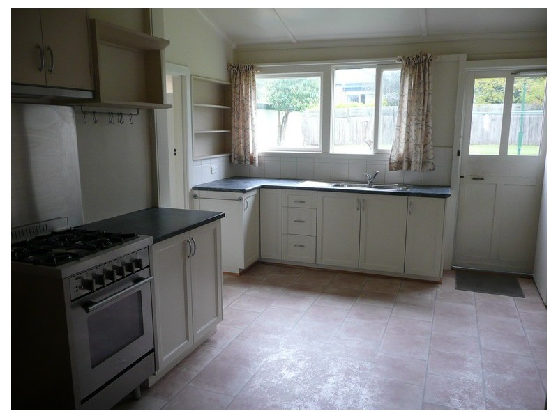 17 Trent Street, Glen Iris VIC 3146