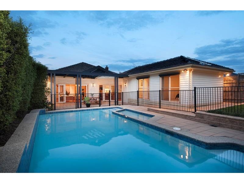 34 Flowerdale Road, Glen Iris VIC 3146