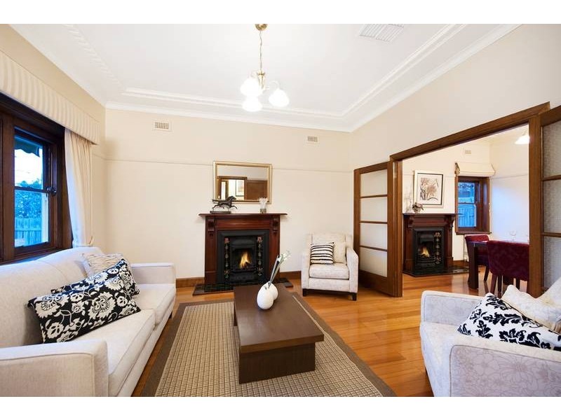 34 Flowerdale Road, Glen Iris VIC 3146