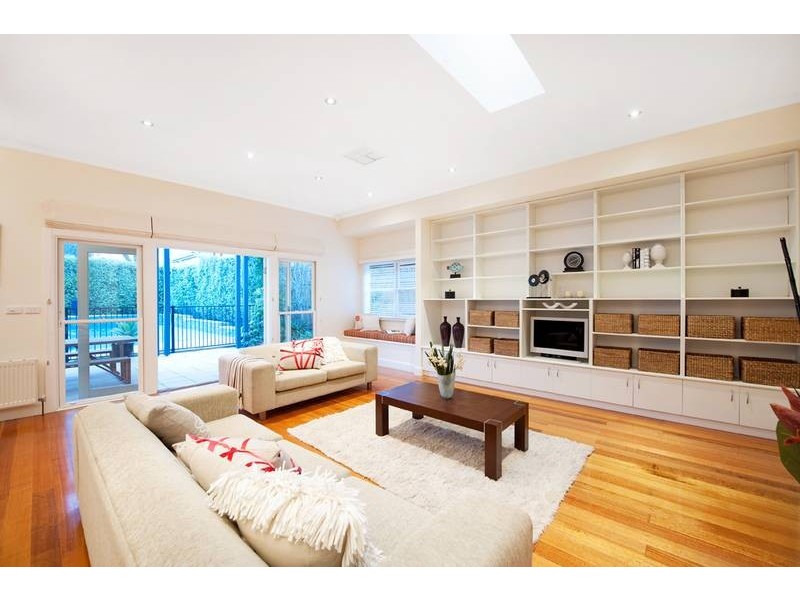 34 Flowerdale Road, Glen Iris VIC 3146