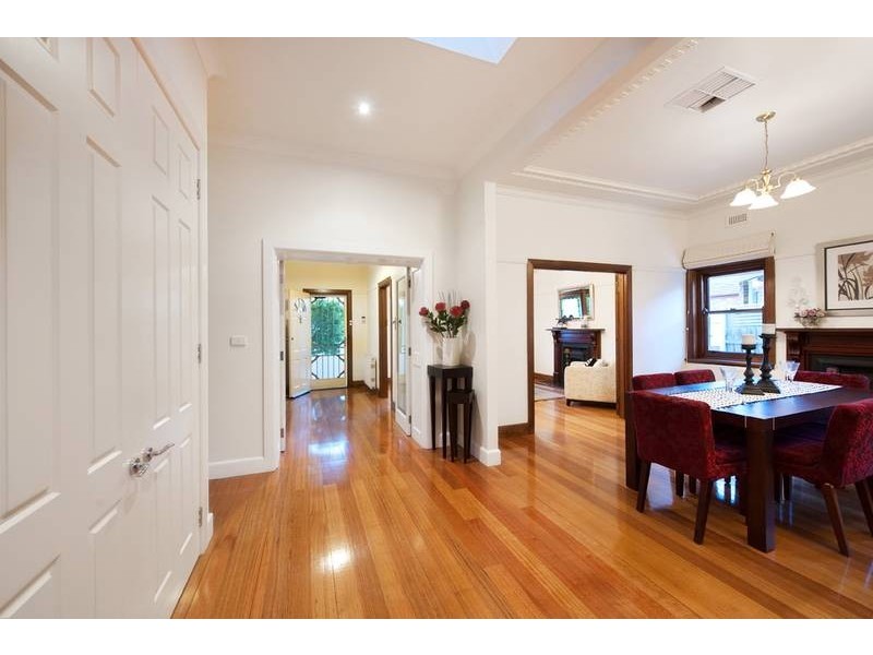 34 Flowerdale Road, Glen Iris VIC 3146