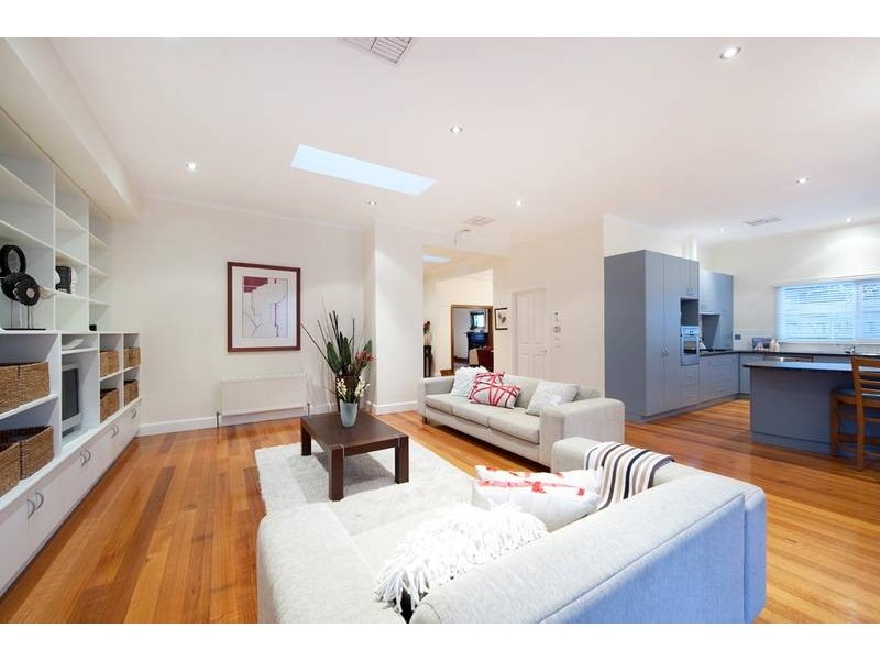 34 Flowerdale Road, Glen Iris VIC 3146