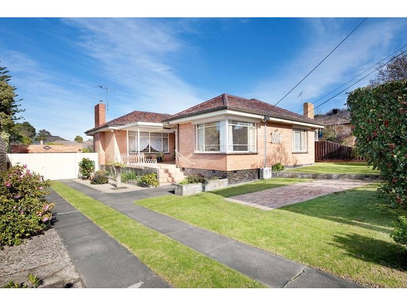 28 Leopold Street, Burwood VIC 3125