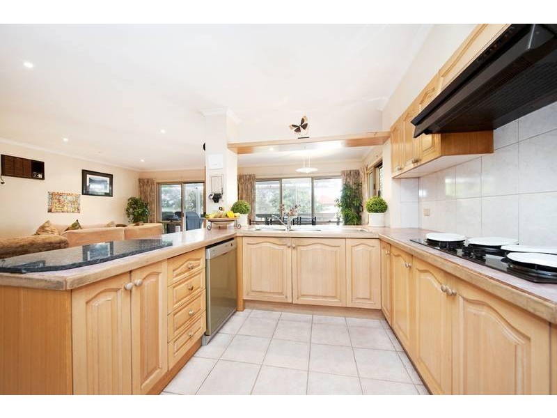 22 Staughton Road, Glen Iris VIC 3146